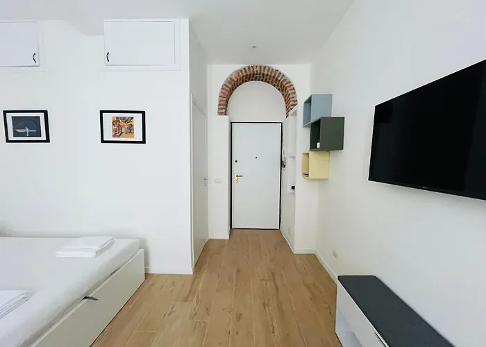 Lomat Apartment